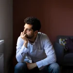 Lire la suite à propos de l’article Auriculothérapie contre l’anxiété : une solution naturelle pour apaiser durablement le stress